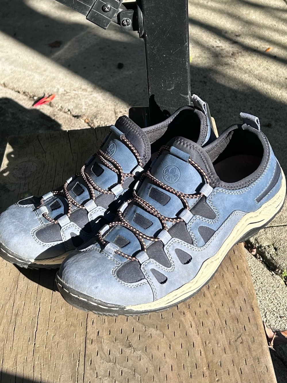Reiker Nabukino slip ons